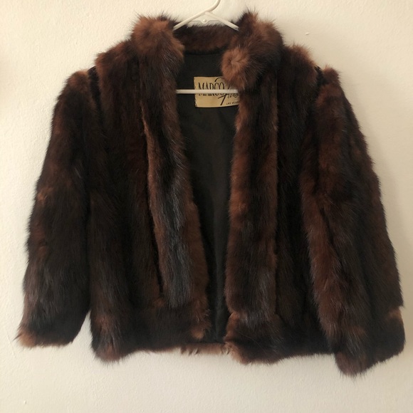 Vintage | Fur Coat - Picture 1 of 8